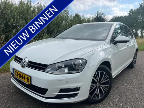 Volkswagen Golf 1.6 TDI | Clima | Cruise | Navi | Bluetooth | Stoelverw. | Parkeersens. | Trekhaak |