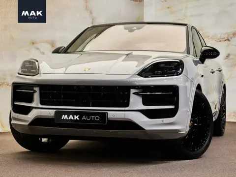 Porsche Cayenne Coupé 3.0 S E-Hybrid Black Edition , NL-auto, SportDesign, pano, 4W-best., Bose, luc