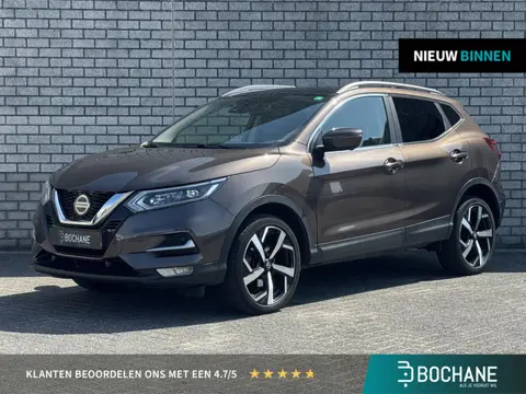 Nissan Qashqai 1.3 DIG-T Tekna | Trekhaak | Panoramadak | 360° Camera | Stoelverwarming |