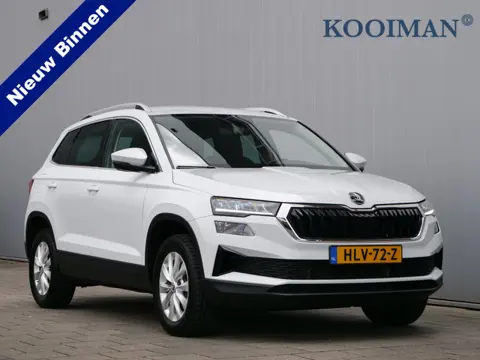 Škoda Karoq 1.5 TSI ACT Business Edition 150 Pk Automaat Apple Carplay / Camera / Adaptive cruise / 