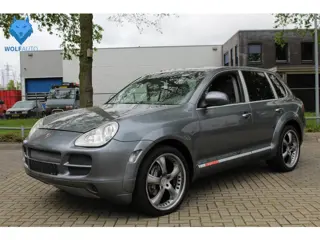 Porsche Cayenne 3.2 Gemballa Edition, Luchtvering
