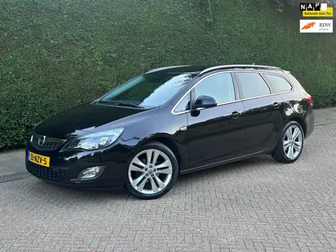 Opel Astra Sports Tourer 1.4 Turbo Sport /STOELVRWRMNG/AIRCO IJSKOUD/RIJDTSUPER!/