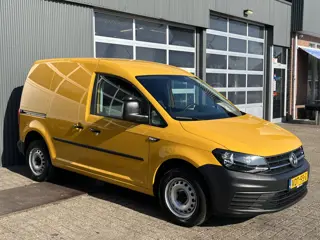 Volkswagen Caddy 2.0 TDI L1H1 Airco Cruise controle Parkeersensoren achter Schuifdeur Telefoon verbi
