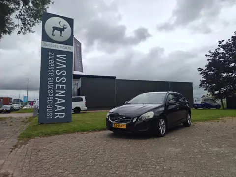 Volvo V60 D4 Kinetic | 5-Cilinder | Trekhaak | (bj 2012)