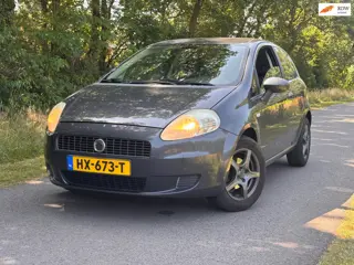 Fiat Grande Punto 1.4 Active | Lange APK + Airco Nu € 999,- !!!