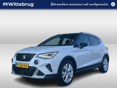 SEAT Arona 1.0 TSI 95pk Xperience / Led / Navigatie / Climate control / Achteruitrij camera / Trekha