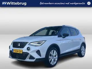 SEAT Arona 1.0 TSI 95pk Xperience / Led / Navigatie / Climate control / Achteruitrij camera / Trekha