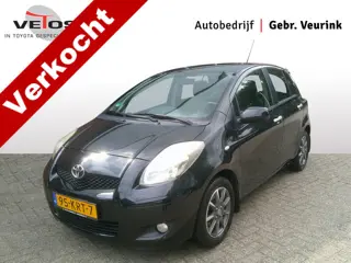 Toyota Yaris 1.3 VVTi Aspiration Trekhaak (bj 2010)
