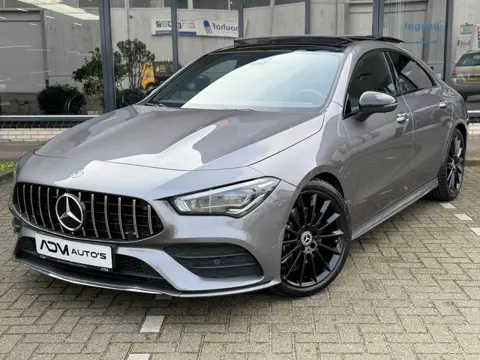 Mercedes-Benz CLA-klasse 200 AMG Line l PANO l XENON