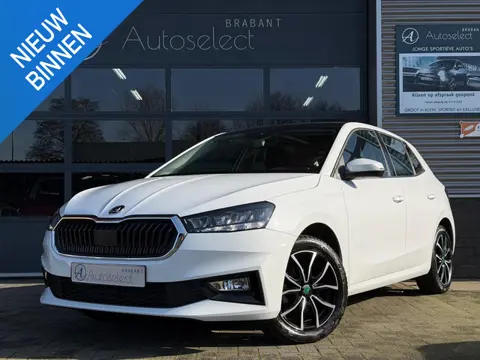 Skoda Fabia 1.0 TSI Business Edition Pano Camera CarPlay