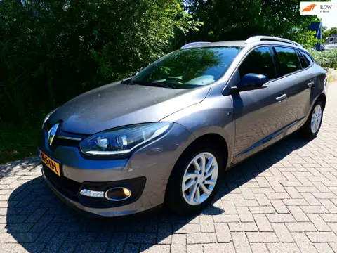 Renault Mégane Estate 1.2 TCe 116pk Clima Cruise Navi Trekhaak 1500kg.