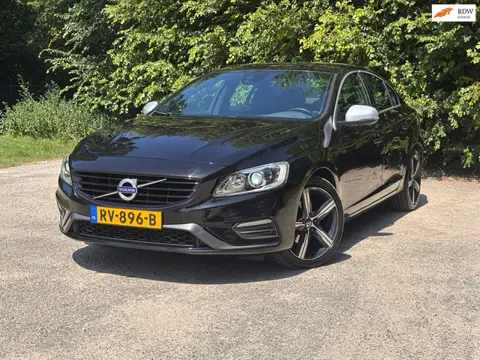 Volvo S60 2.0 T3 Summum | " 130.000 " KM + Navi + Cruise Nu € 15.950,- !!!