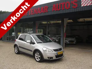 Suzuki SX4 1.6 Shogun met trekhaak + winterbanden set
