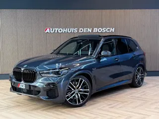 BMW X5 XDrive45e High Executive M Sport 394PK - Pano - Laser