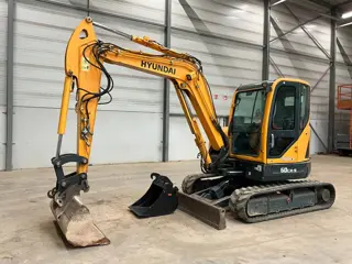 Hyundai Robex 60 CR-9 (bj 2014)