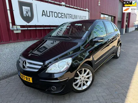 Mercedes-Benz B-klasse 170 // Airco // 1/2 Leer // LM velgen // NW APK //