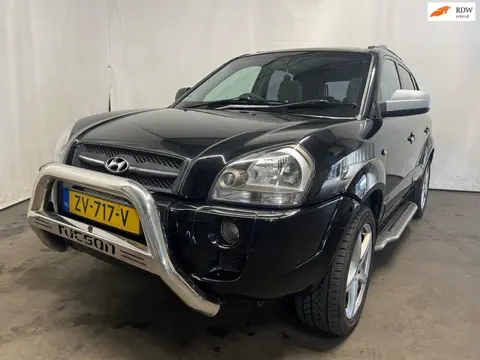 Hyundai Tucson 2.0i Style - Rechts gestuurd - Motorlamp - Schade
