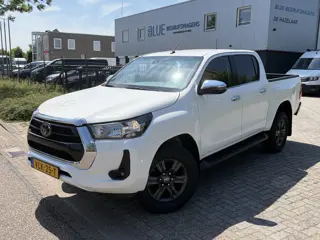 Toyota Hilux 2.4 D-4D 150PK E6 Aut. 4WD Double Cab Professional ✓ camera ✓ Trekhaak 3,5Ton