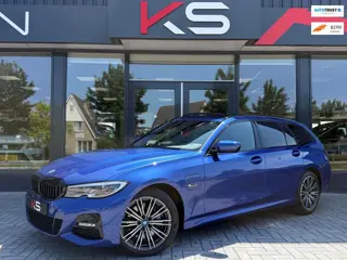 BMW 3-serie Touring 330e xDrive M Pano Laser Camera