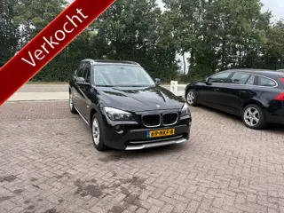 BMW X1 sDrive18i TREKHAAK CARPLAY CRUISE (bj 2010)