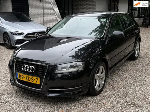 Audi A3 1.2 TFSI Attraction 2012 nw apk rijdt goed.
