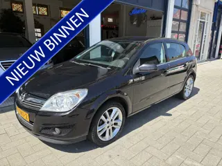 Opel Astra 1.4 Cosmo 5-DEURS/AIRCO/NAVI/CRUISE (bj 2008)