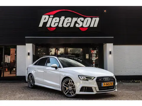 Audi A3 Limousine 2.0 TFSI S3 quattro RS PANO B&O CAMERA