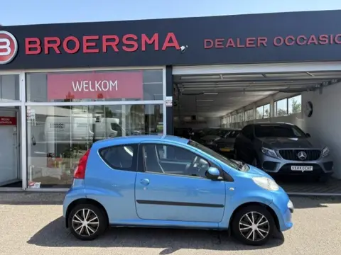 Peugeot 107 1.0-12V XR nieuwe apk * zeer betrouwbaar *