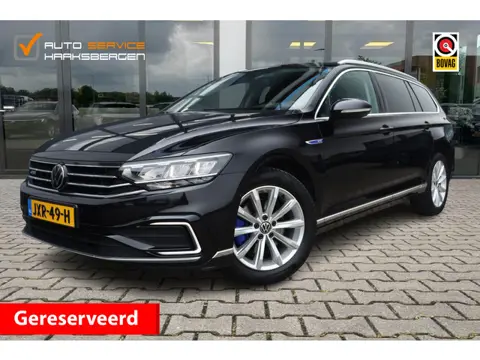 Volkswagen Passat Variant 1.4 TSI PHEV GTE Business | ACC | Camera | LED |