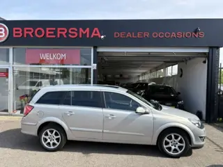 Opel Astra Wagon 1.8 Executive AUTOMAAT * 2 EIGENAAR NL * VEEL OPTIES.*