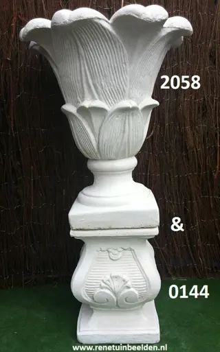 Tulpen plantenbak met zuil. nr 2058 & 0144.