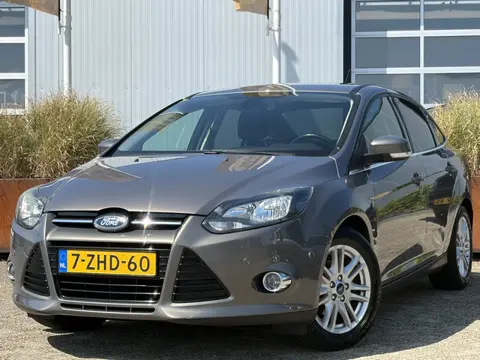 Ford Focus 1.0 EcoBoost Edition Plus Sedan 100pk | Airco automatisch | Bluetooth | Cruise control | 