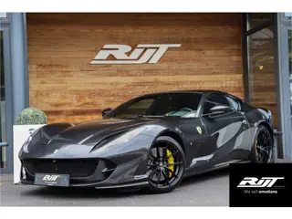 Ferrari 812 6.5 V12 Superfast HELE NL AUTO **Capristo/Carbon Pack/Carbon Kuipstoelen/Drivers Display