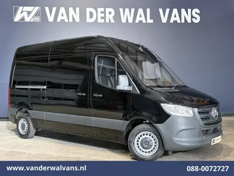 Mercedes-Benz Sprinter 314 CDI 143pk L2H2 Euro6 Airco | Navigatie | Trekhaak | Camera | Apple Carpla