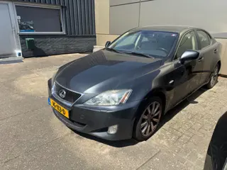 Lexus IS 220d Executive 3.2:1