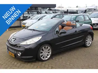 Peugeot 207 CC 1.6-16V T Féline LEES TEKST!