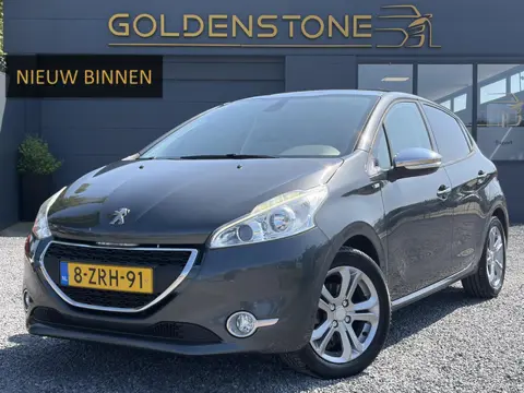 Peugeot 208 1.2 PureTech Style Pack Plus 1e Eigenaar,D-riem vv in 2025,Dealer Onderhouden,Pano,Navi,