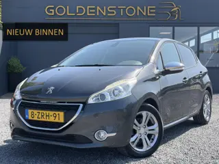 Peugeot 208 1.2 PureTech Style Pack Plus 1e Eigenaar,D-riem vv in 2025,Dealer Onderhouden,Pano,Navi,