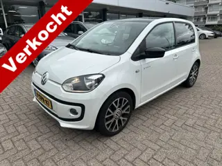 Volkswagen up! 1.0 groove up! BlueMotion Panodak Lmv Nap