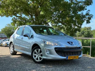 Peugeot 308 1.6 VTi Style | Clima + Cruise nu € 2.450,-!!!