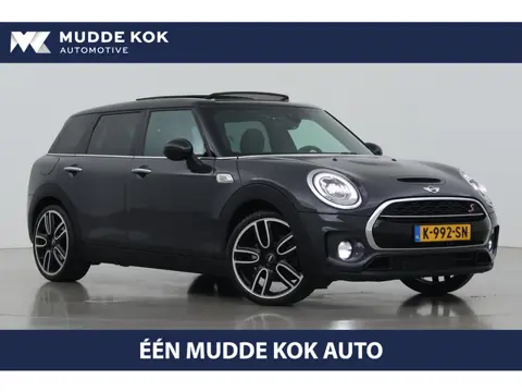 MINI Clubman 2.0 Cooper S Chili Serious Business | Panoramadak | Trekhaak | Keyless | Stoelverwarmin