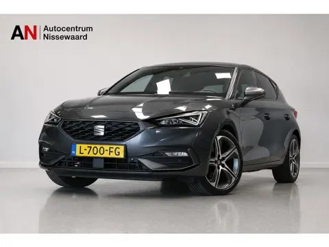 Seat Leon 1.5 eTSI FR Business Intense |Carplay|Stoelverwm|Adaptive|