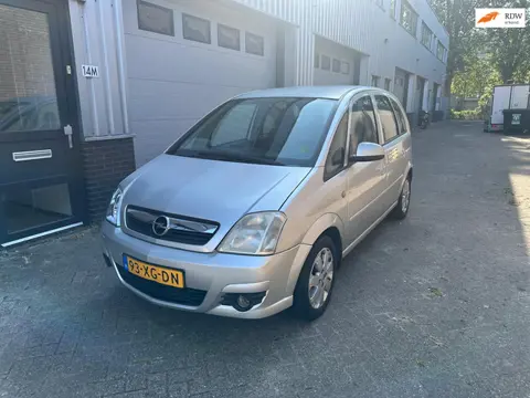 Opel Meriva 1.6-16V Temptation! Airco! Trekhaak! Cruise!