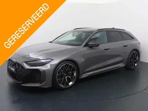 Audi RS 5 Avant e-hybrid 470 kW / 639 PK 8 versnellingen | RS keramische remmen brons | Panorama-gla