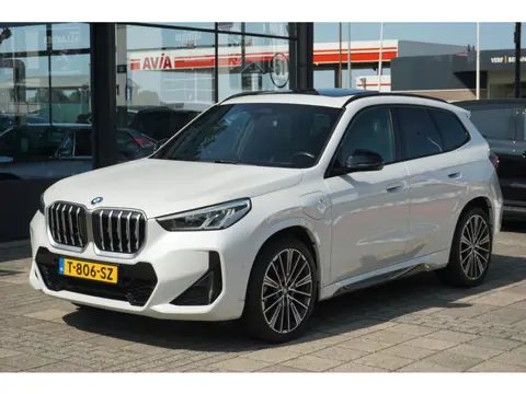 BMW X1 xDrive25e | M pakket | PANO