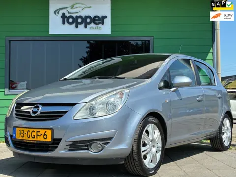 Opel Corsa 1.4-16V Cosmo|2e Eigenaar|Automaat|Climatronic|Nieuwe APK|NAP|