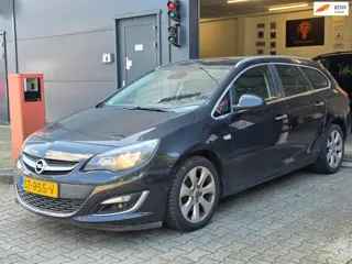 Opel Astra Sports Tourer 1.7 CDTi Cosmo / LEES TEKST !