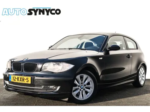BMW 1-serie 118d Business Line | Trekhaak | Airco | Navi | Org. NL