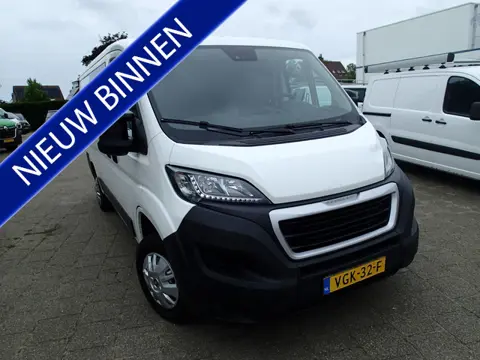Peugeot Boxer 335 2.2 BlueHDi 165 L2H1 Premium VOORZIEN VAN AIRCO+ACHTERUITRIJCAMERA !!