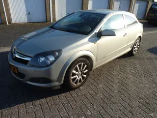 Opel Astra GTC 1.6 Temptation
